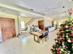 Ridout Road (D10), Detached #612474011